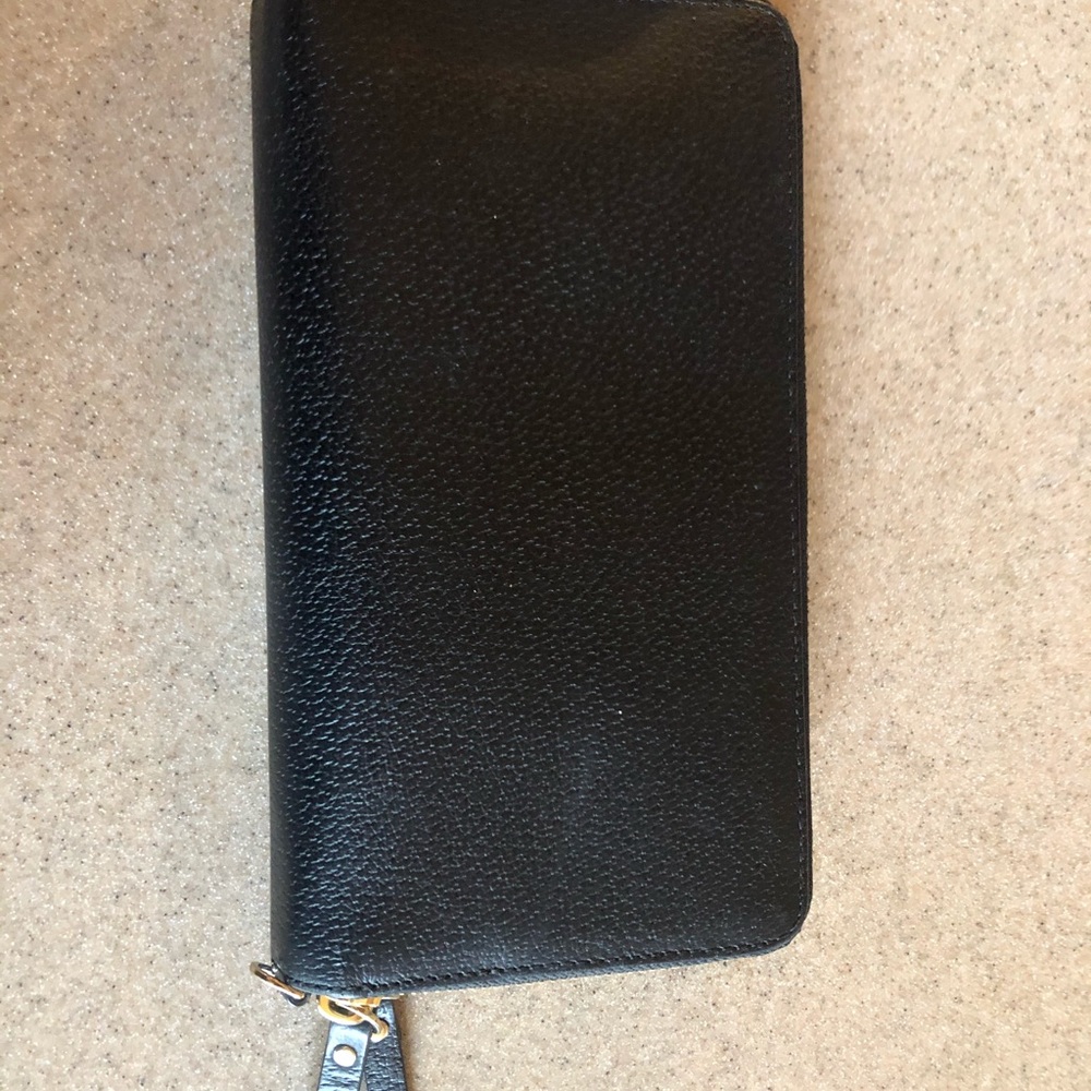 Kate Spade black leather wallet - Picture 3 of 7